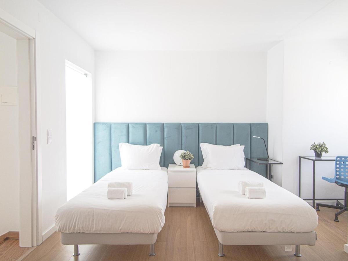 Baixa Chiado 2 Bedroom Duplex Apt With Ac Elevator Lisbon Luaran gambar